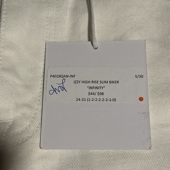 PISTOLA SHORTS - Picture 3 of 6